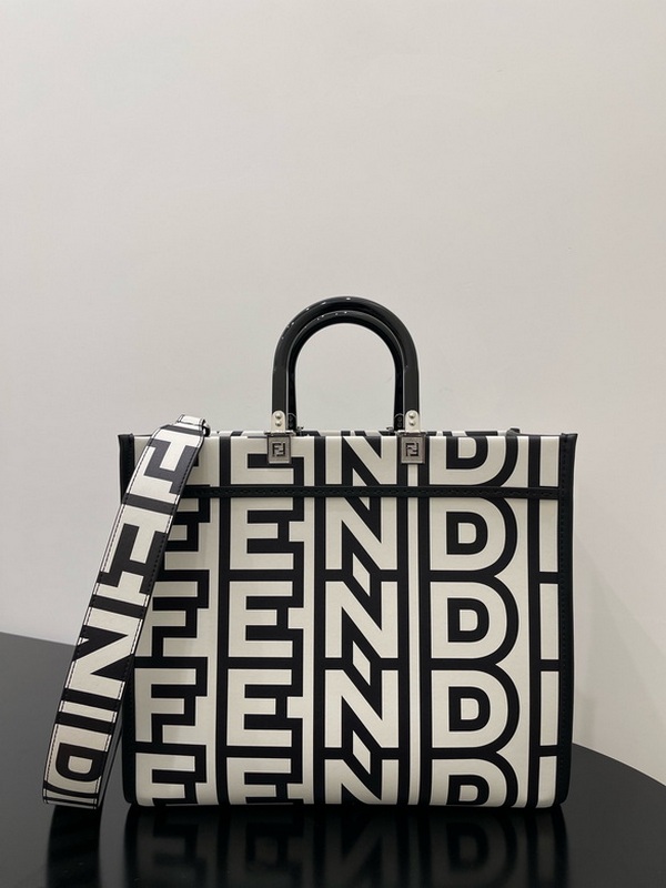 Fendi Handbags 9